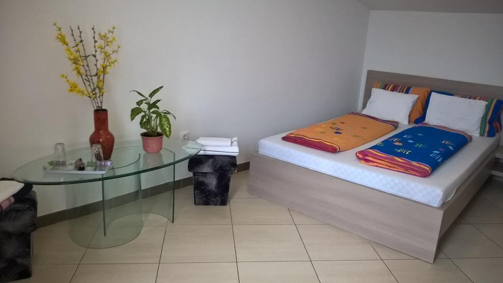 Kazinczy Apartment Kecskemet Room photo
